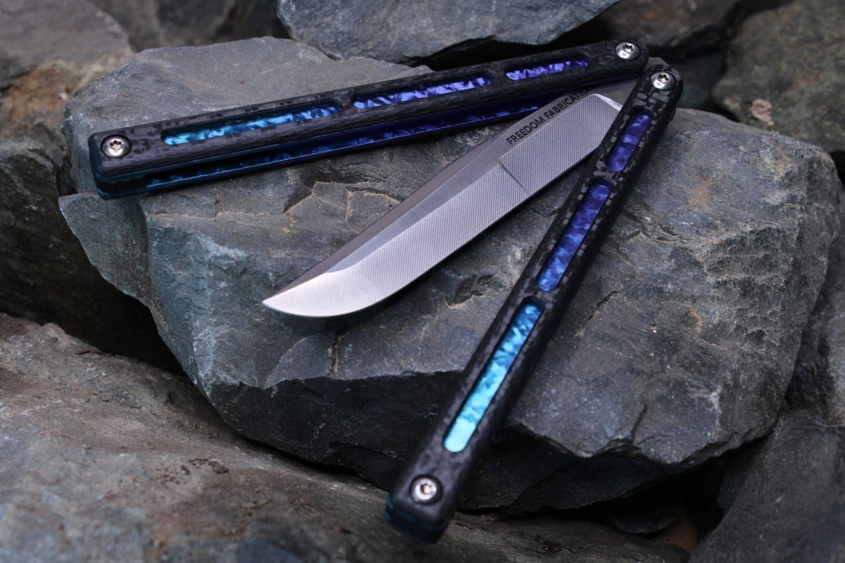 Flagship Bowie 008: Carbon Fiber W/Blurple to Teal Jeweled Ano