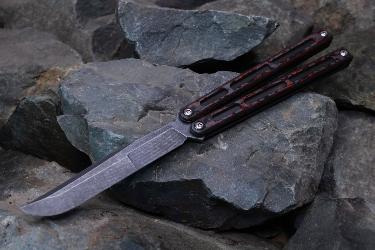 Flagship Bowie 010: Premium Fatcarbon W/Black Ano and Acid Washed Blade