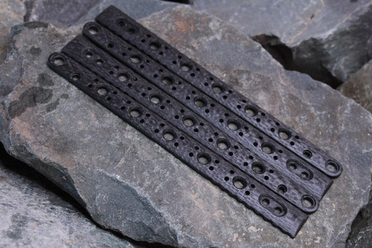 Carbon Fiber Throwback Replicant Scales